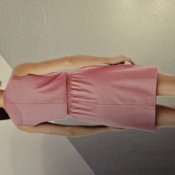 Pink Sleeveless Dress. Size small. New with tags - Picture 3 of 3